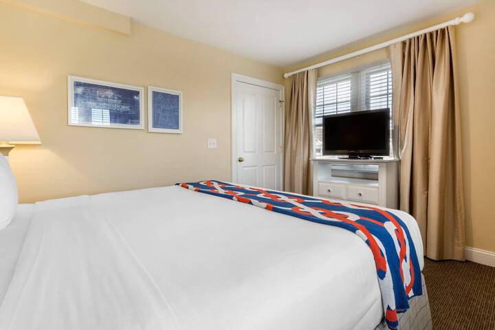 Bluegreen Vacations The Breakers Resort an Ascend Collection Resort