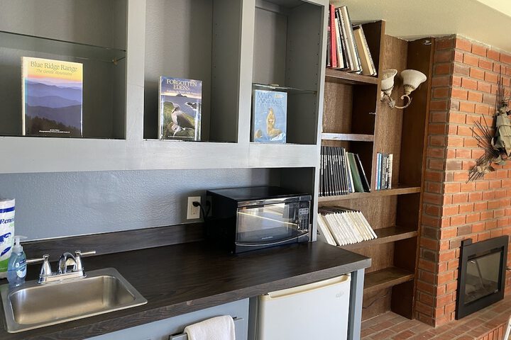 Room 14 of 66