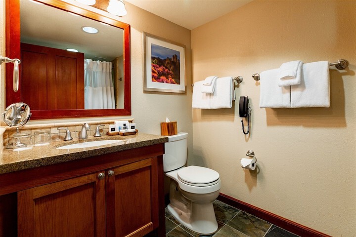 Everline Resort and Spa Lake Tahoe