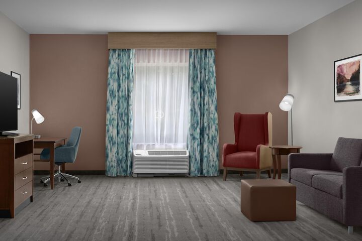 Hilton Garden Inn Greensboro Airport