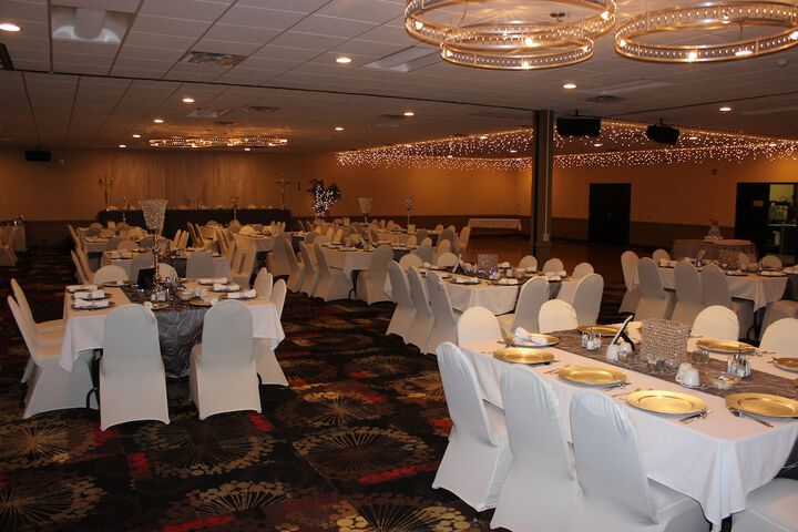 Ballroom/Hall 50 of 56