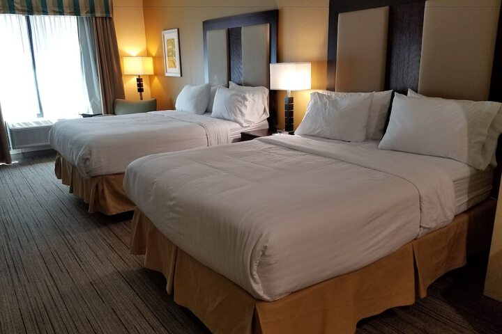 Holiday Inn Express & Suites Gulf Shores by IHG