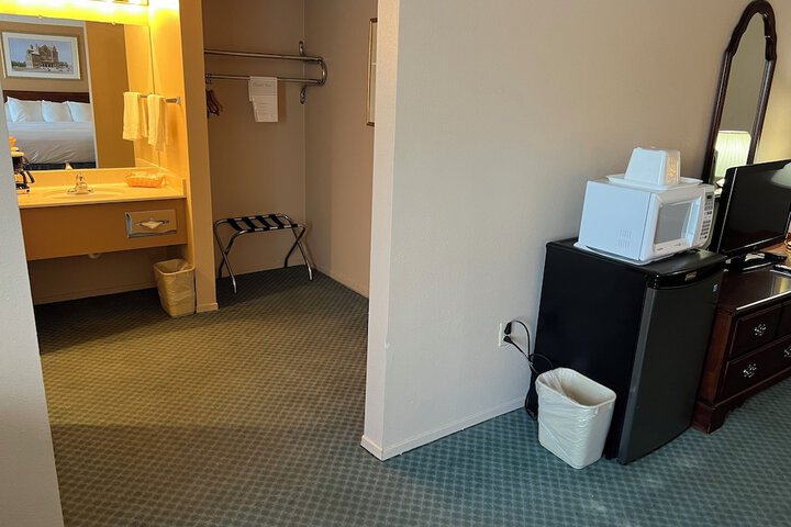Room 22 of 26