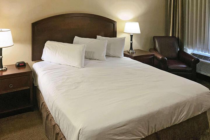 Spark by Hilton Catoosa Tulsa