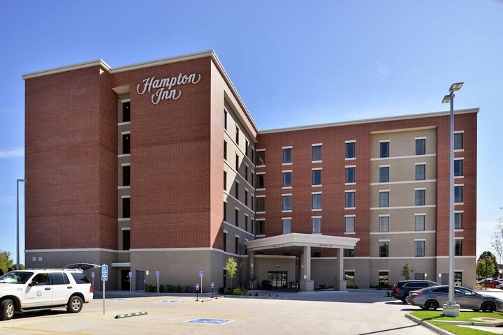 Hotel 2 of 62