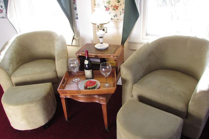 Center Lovell Inn