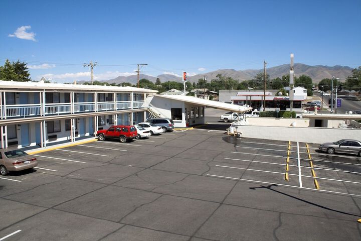 Hotel 4 of 36
