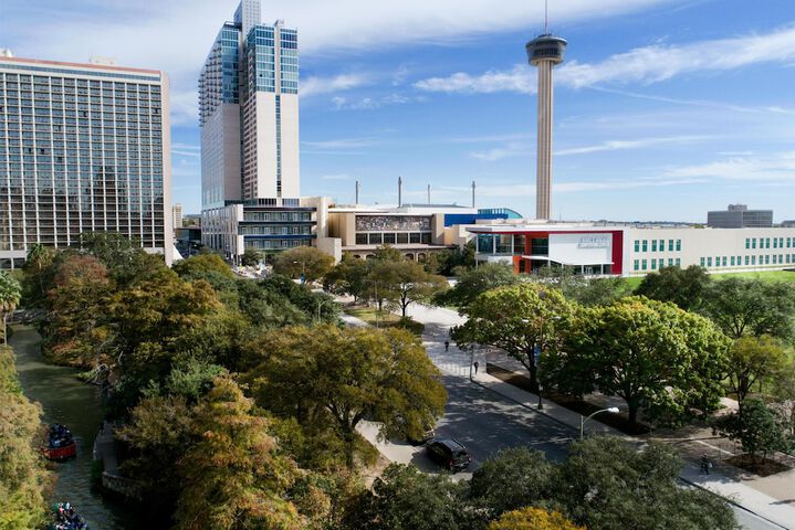 Grand Hyatt San Antonio River Walk