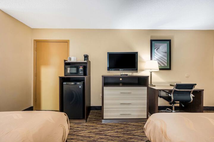 Room 18 of 26