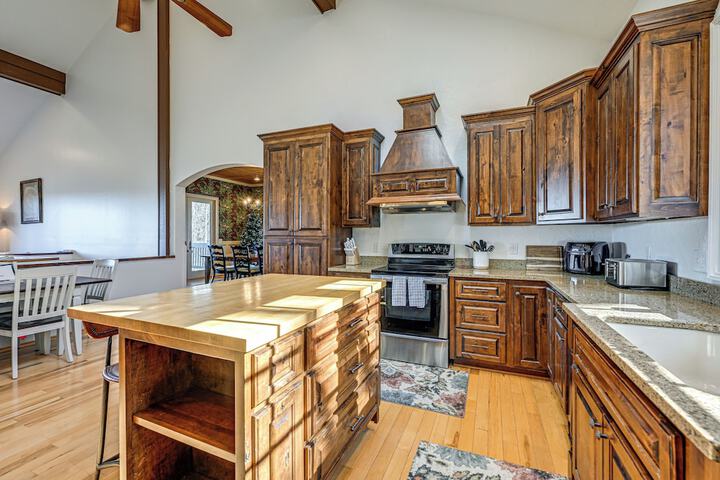 Water Views! Group-friendly Lake Glenville Home