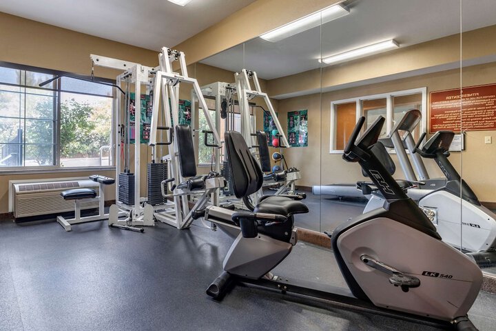 Comfort Inn & Suites Sacramento - University Area