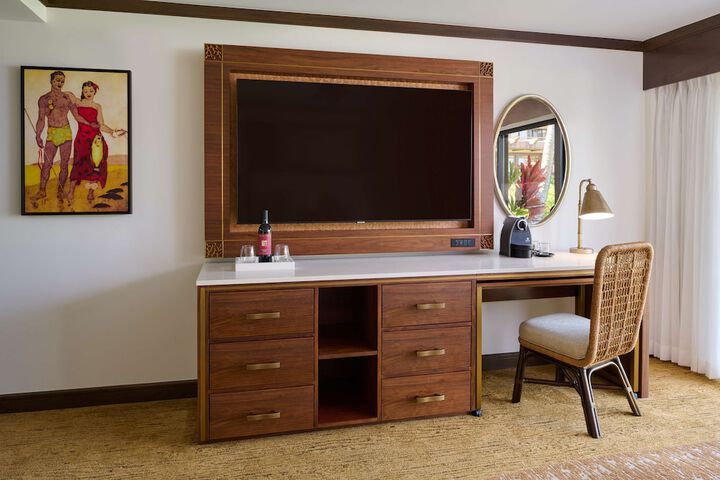 Room 8 of 38