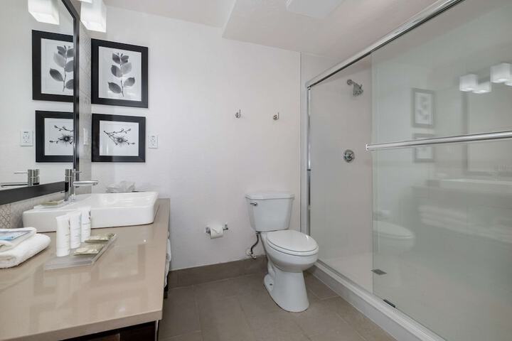 Country Inn & Suites by Radisson Port Canaveral, FL