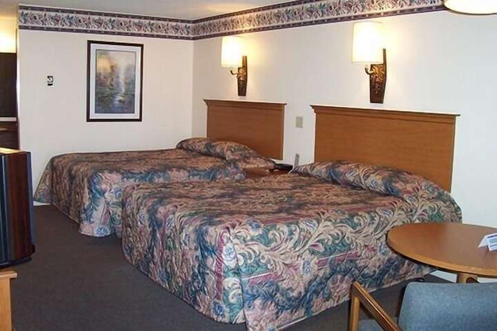 Thunderbird Motel