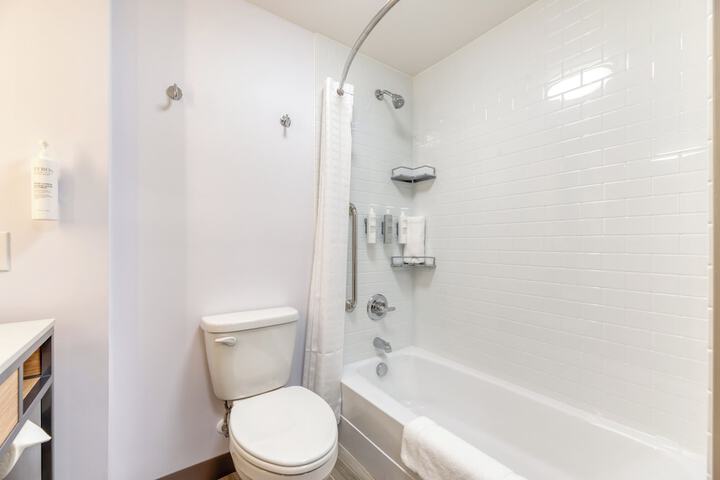 Hilton Garden Inn Outer Banks / Kitty Hawk