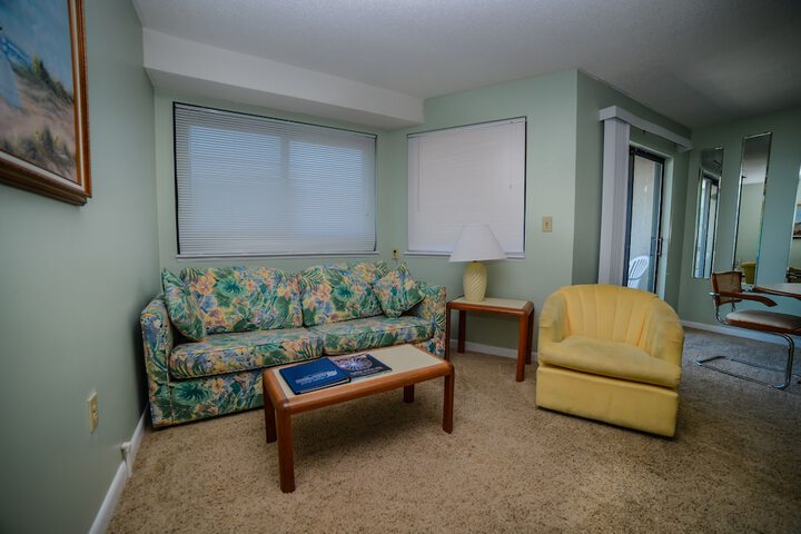 Room 51 of 94