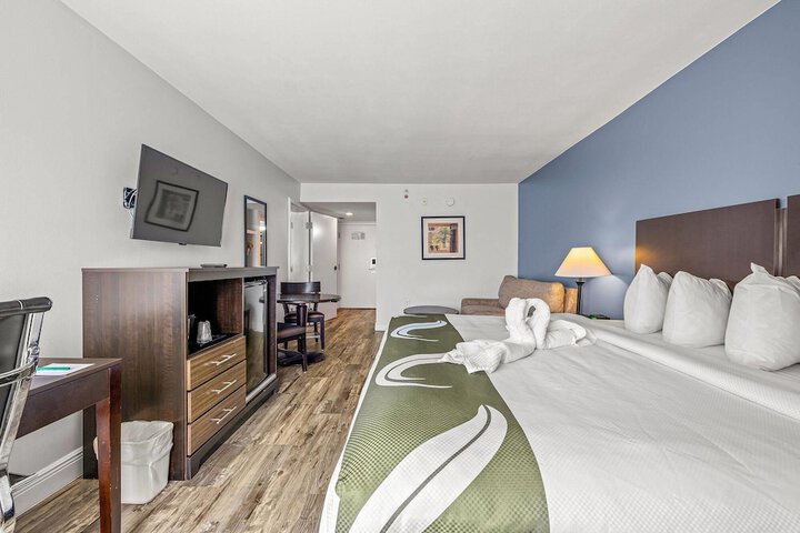 Quality Inn & Suites Tampa near Fairgrounds and Casino