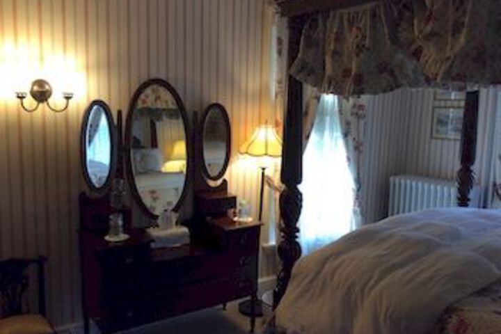 John L Stam House