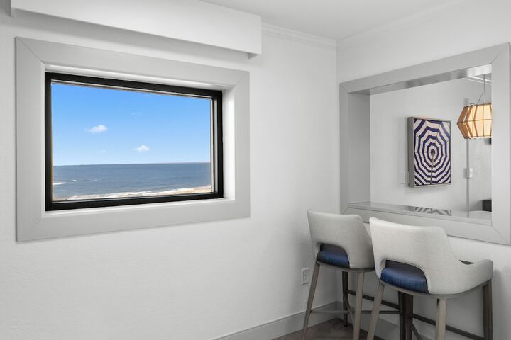 Room 126 of 273