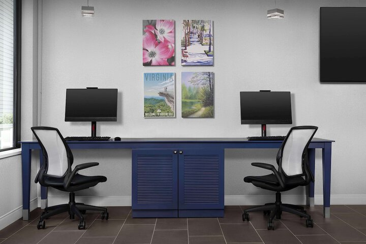 Business Center 37 of 37