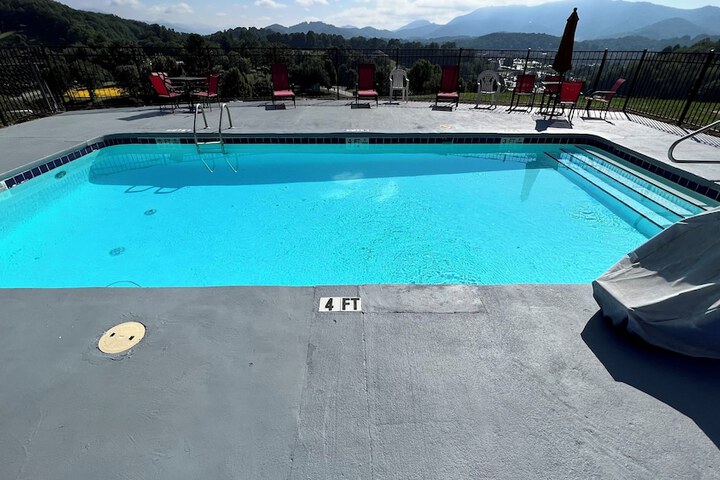 Hotel 3 of 35