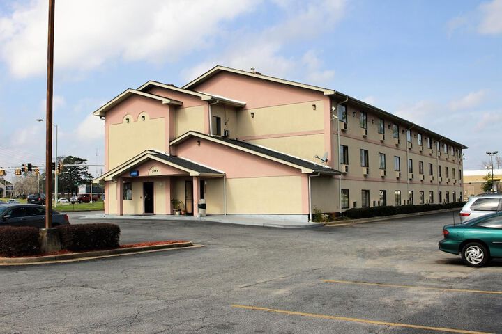 Hotel 2 of 16