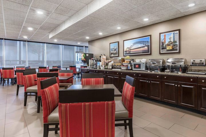 Comfort Inn Memphis Downtown