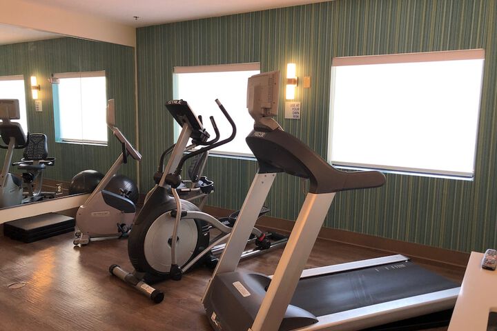 Holiday Inn Express & Suites Franklin KY by IHG
