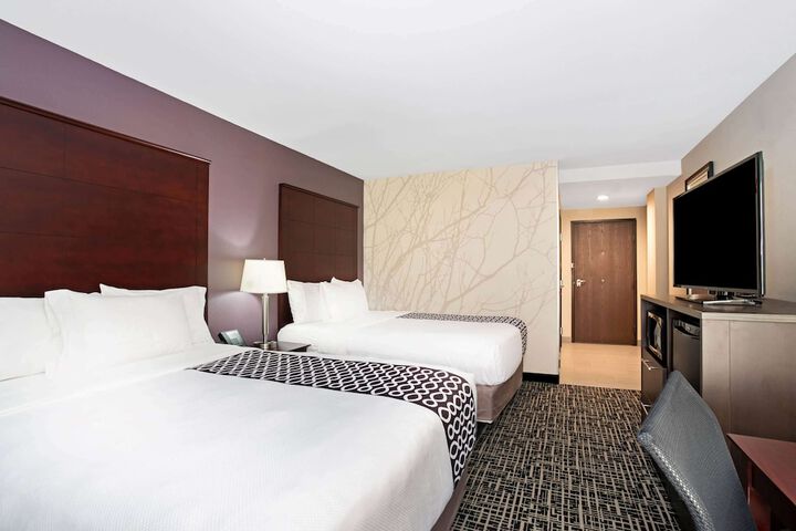 Room 52 of 81
