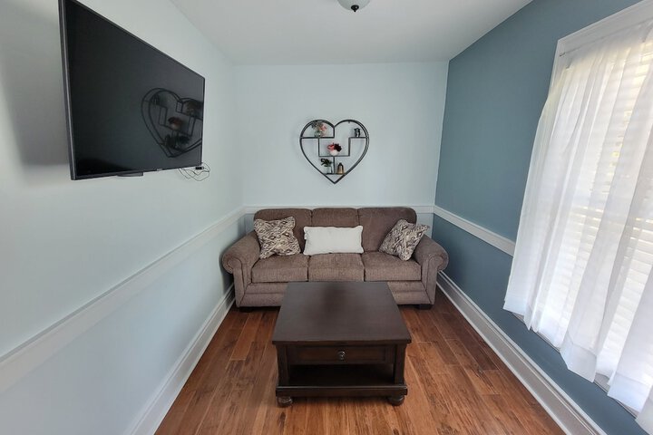 Room 7 of 49