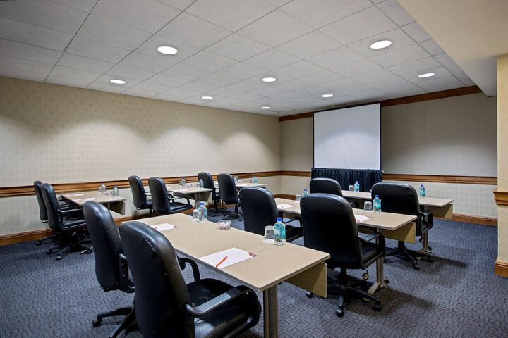 Crowne Plaza: Philadelphia - King of Prussia by IHG