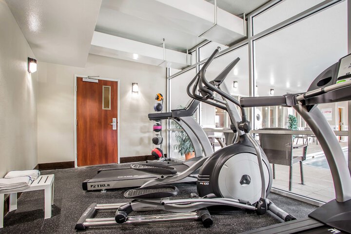 Comfort Inn & Suites Waterloo - Cedar Falls