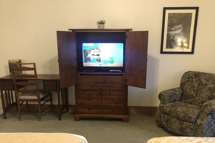 Room 50 of 136