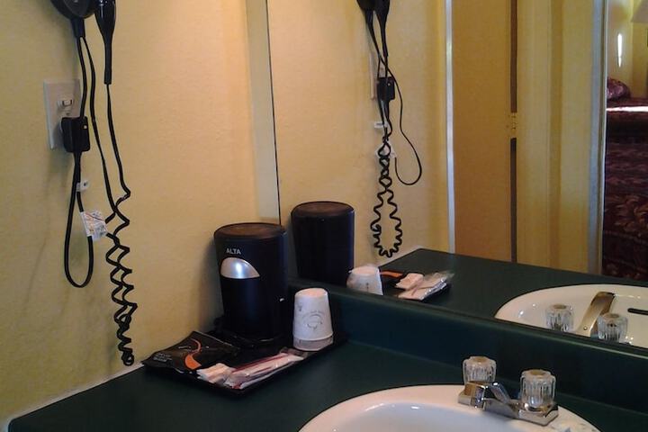 Holiday Motel Hugo OK