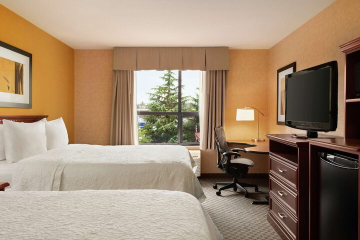 Room 16 of 34