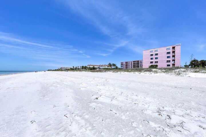 Beach 85 of 106