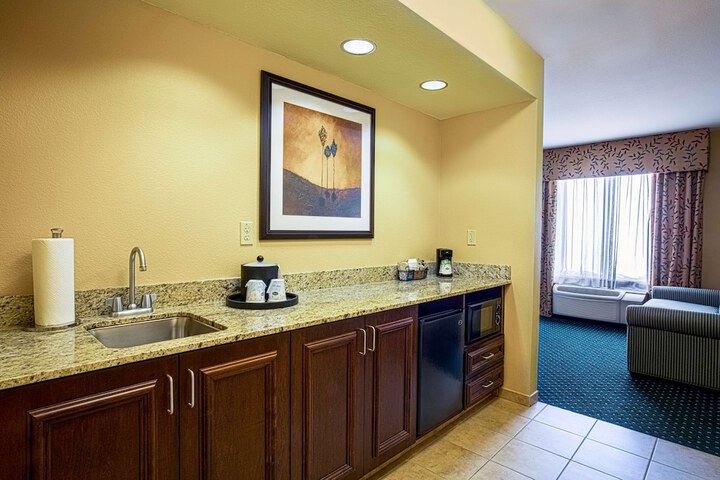 Hampton Inn & Suites Sacramento-Elk Grove Laguna I-5