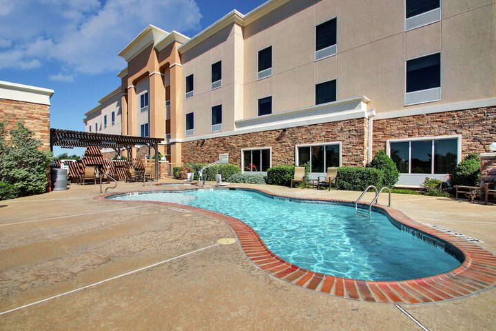 Pool 9 of 41