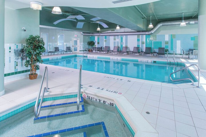 Pool 4 of 24