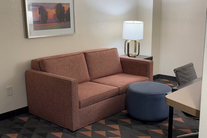 Holiday Inn & Suites Fayetteville W-Fort Bragg Area by IHG