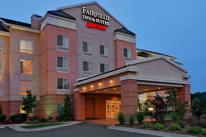 Hotel 4 of 27