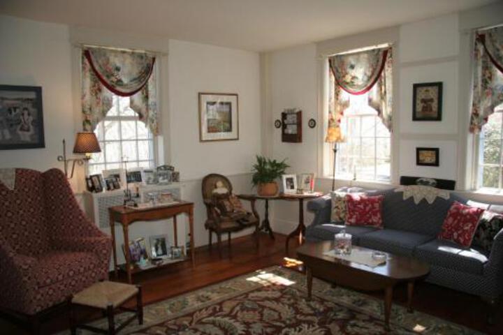 Mulberry Tree Inn