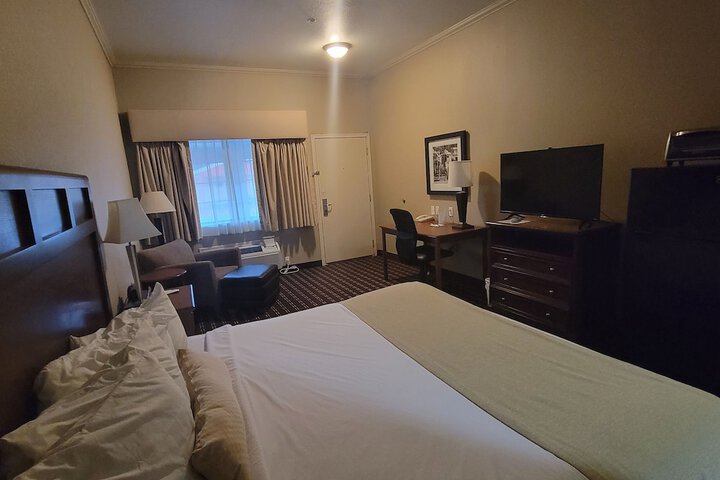 Room 18 of 54