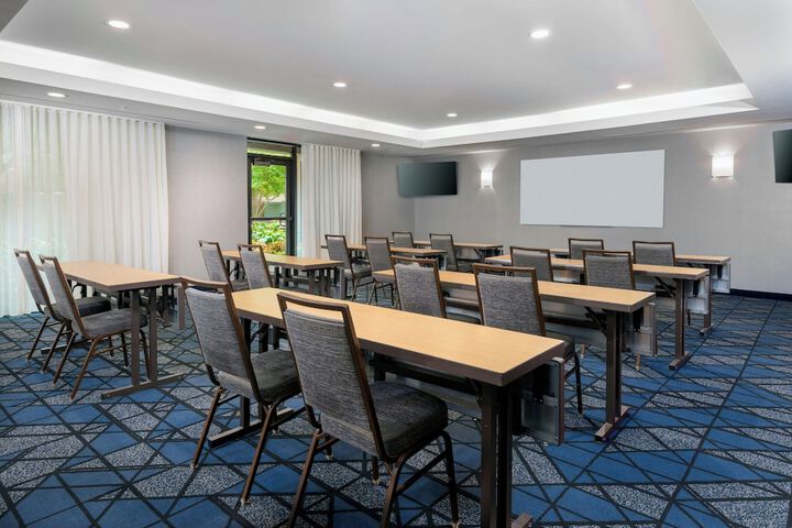 Courtyard by Marriott Danbury