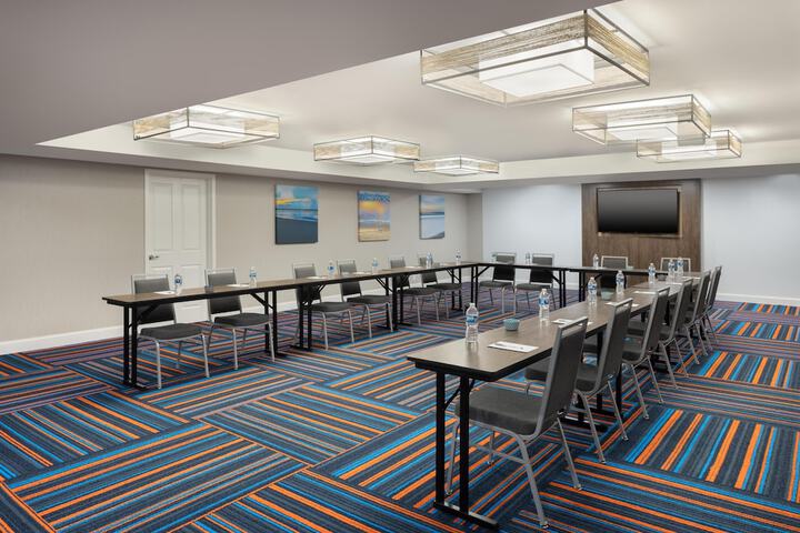 Hampton Inn & Suites Myrtle Beach / Oceanfront