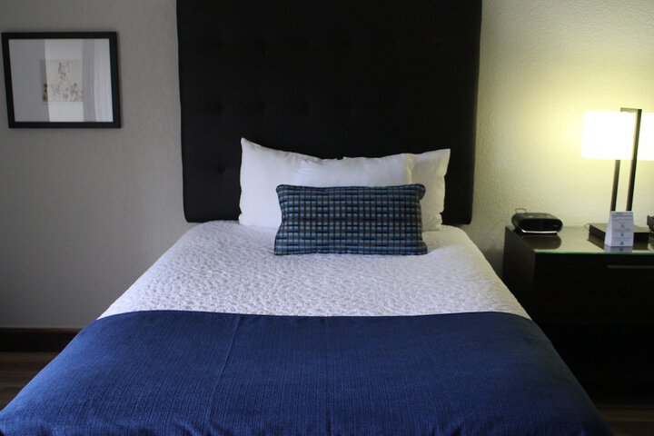 Room 19 of 60