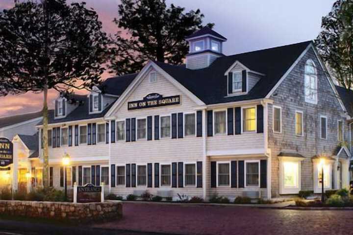 Hotel 4 of 19