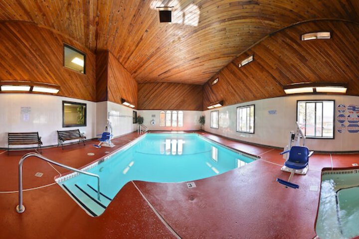 Pool 4 of 19