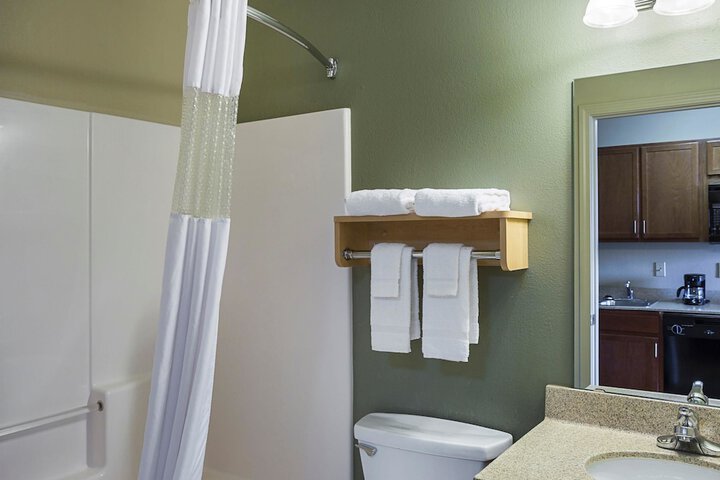 Room 12 of 22
