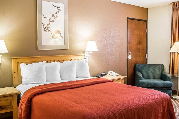 Quality Inn Elyria